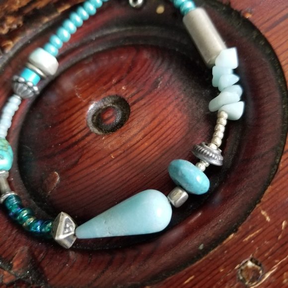 Handmade Turquoise Beaded Anklet Bracelet 8" - Picture 6 of 9